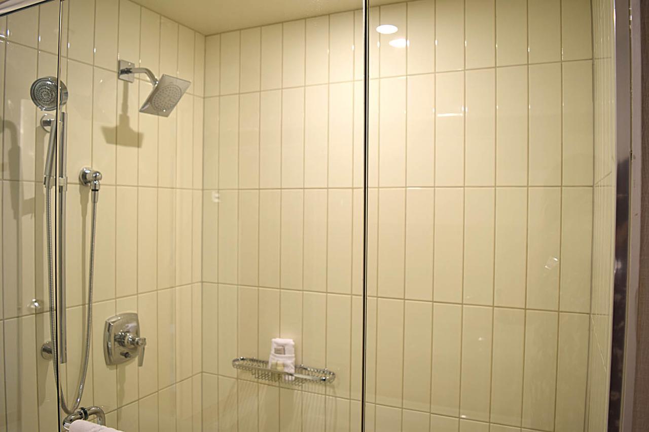 King Suite,595688427:JPEG